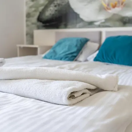 شقة Sloneczko أوسترونيه مورسكية